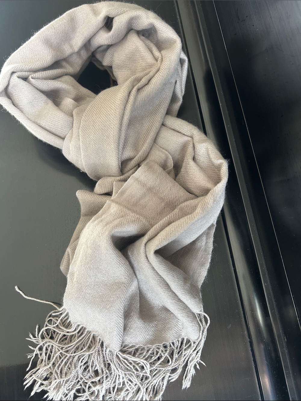 Nordstrom 100% Cashmere Wool Gray Scarf with Fringe